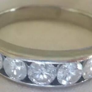 Platinum 5 Diamond 1.04 carat, 5.33 grams, Size 7.75